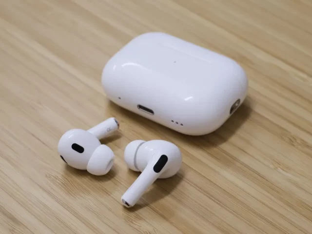 Disable charge sound in AirPods Pro 2