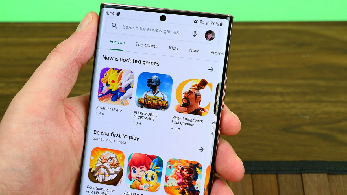How to uninstall or disable Google Play Store
