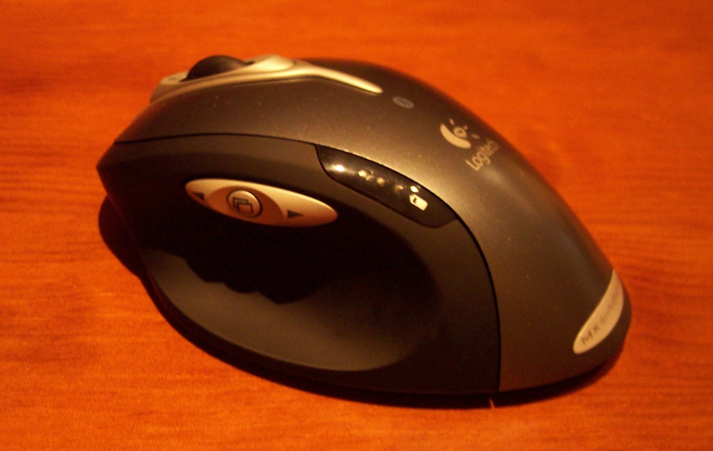 Logitech diNovo Media Desktop Laser