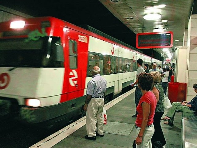 NFS Vodafone pago en tren Cercanías