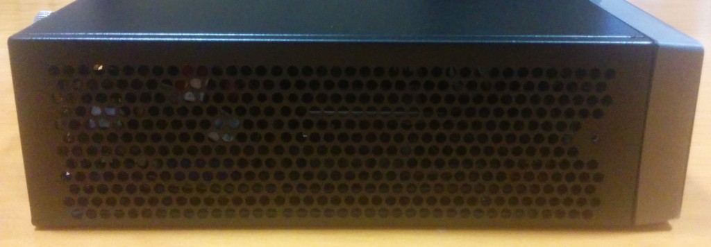 barebone-shuttle-xh81-13