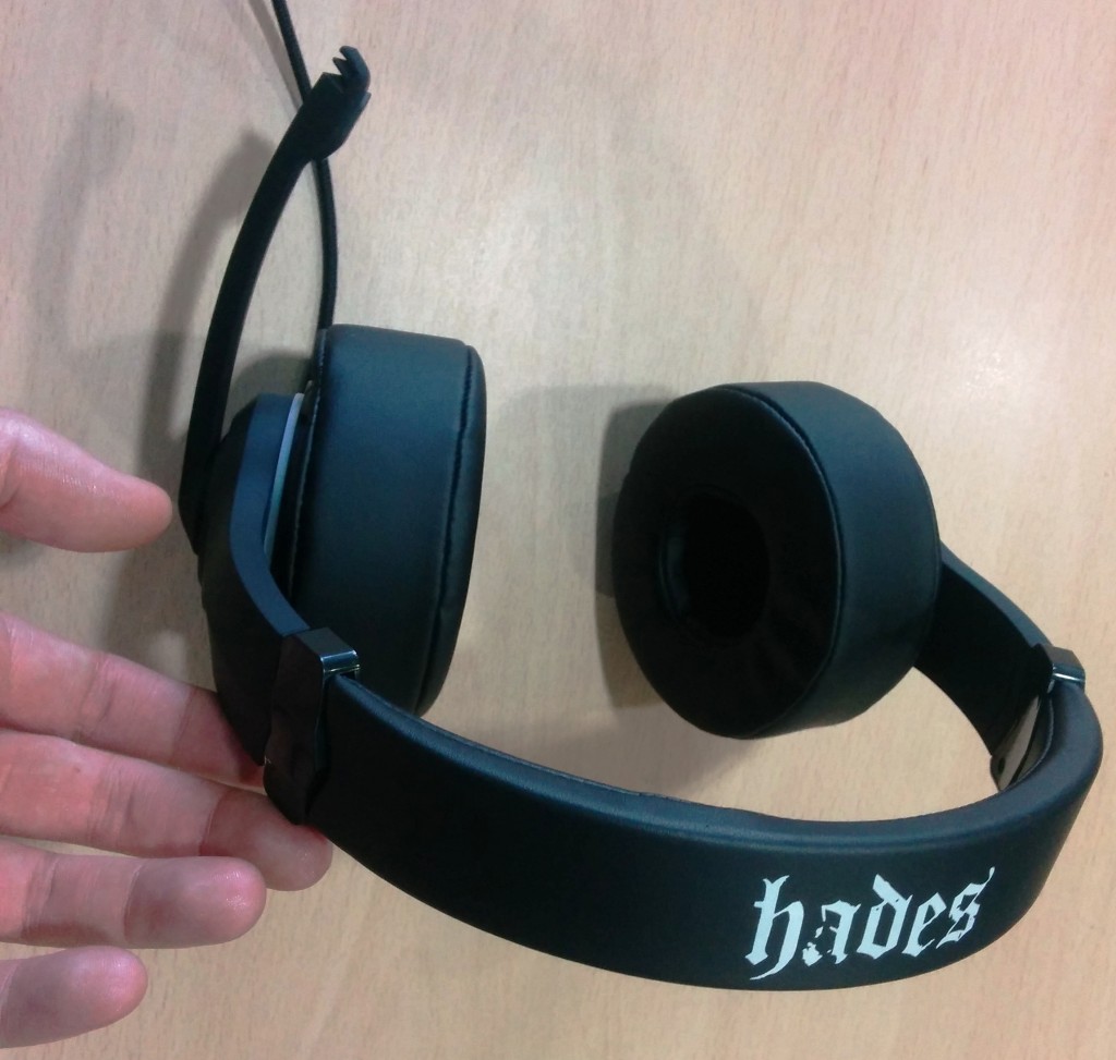 Mars-Gaming-Hades-MHHA1-6