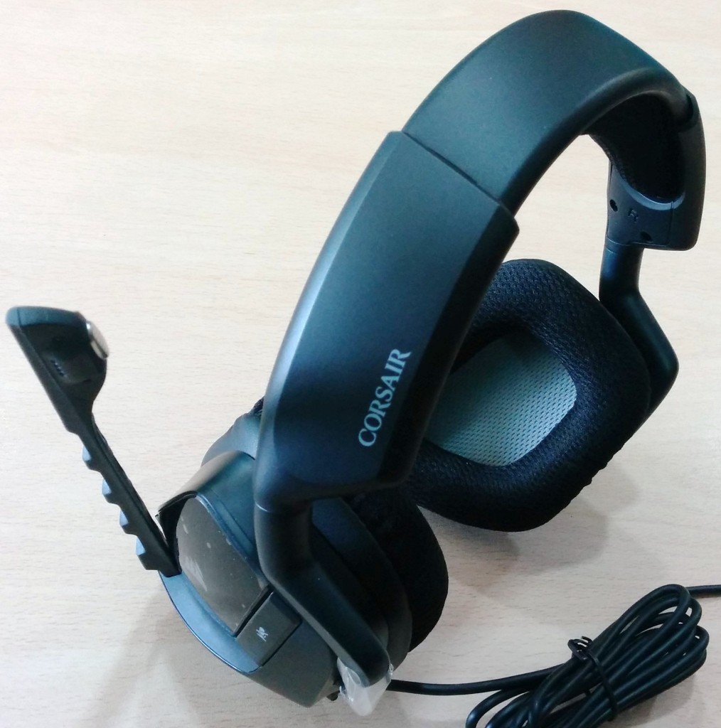 Corsair-VOID-RGB-USB-Dolby-71-11