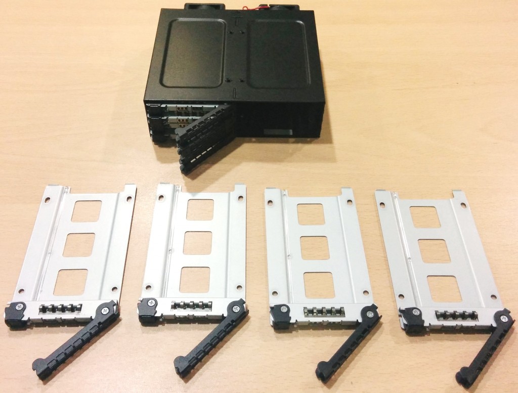 ICY-Dock-MB998SP-B-16