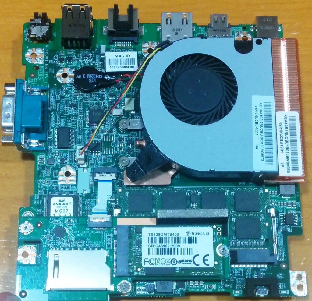 Shuttle-XPC-Nano-NC01U-13