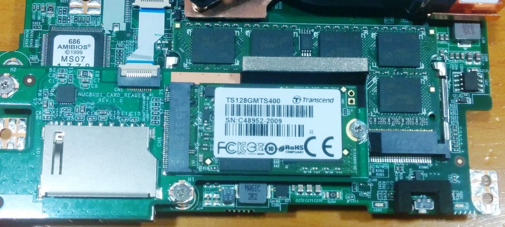 Shuttle-XPC-Nano-NC01U-14