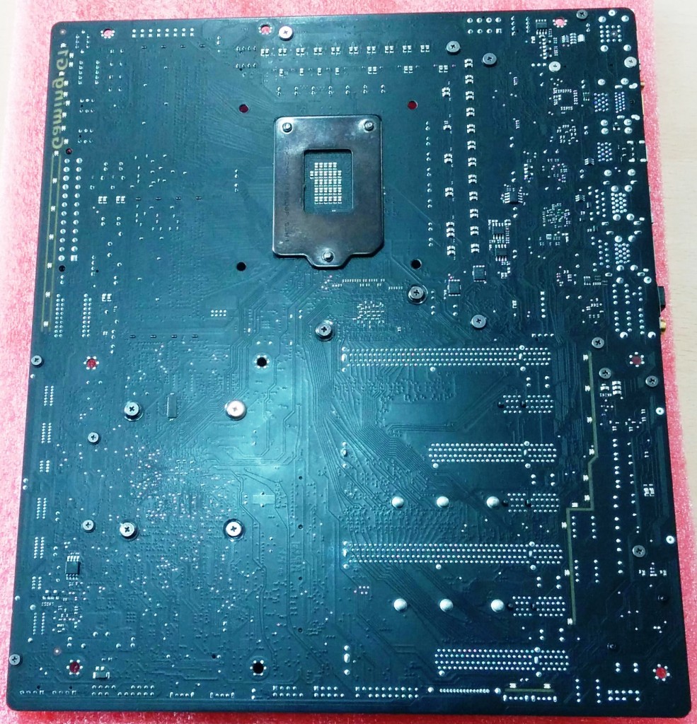 GIGABYTE-Z170X-Gaming-G1-18