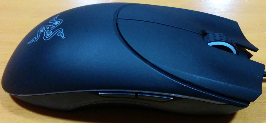 Razer-Diamondback-chroma-11