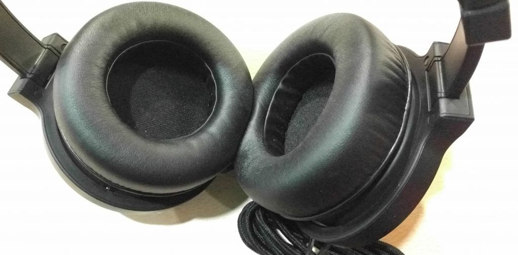 Razer Kraken 7.1 Chroma 22