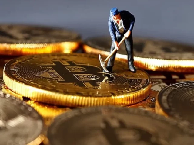 Luxor lanza plataforma de subasta para compra y venta de hardware de minería de Bitcoin