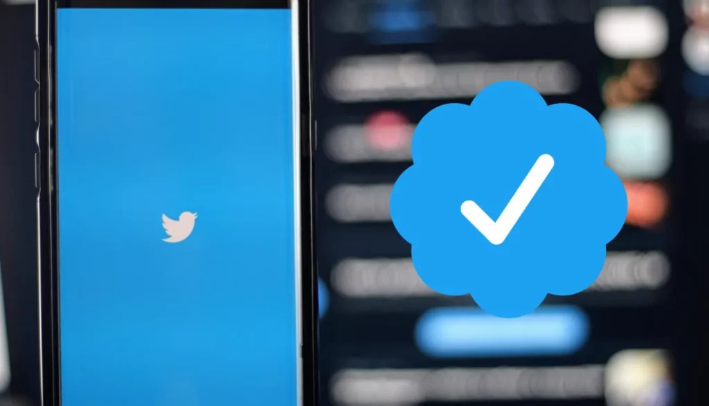 Twitter Blue permitirá ocultar la marca de verificación azul en perfiles