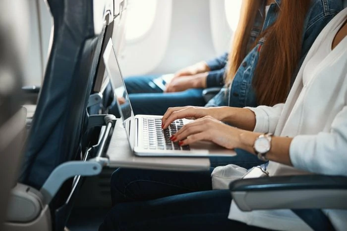 Consejos para conectarte al WiFi en aviones