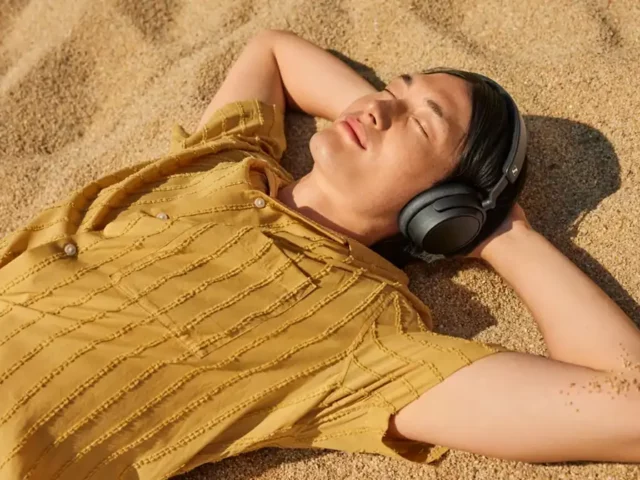 Sennheiser rebaja por Navidad los auriculares Accentum Open y Accentum Plus Wireless