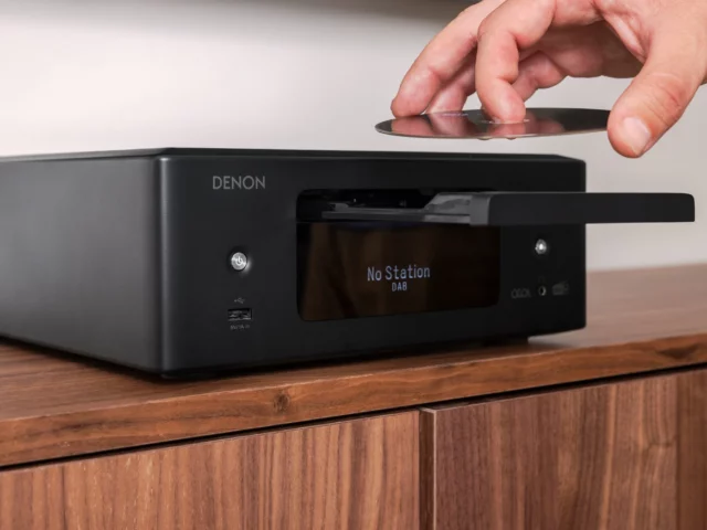 Denon y Polk presentan un sistema estéreo «todo en uno» para modernizar el sonido doméstico