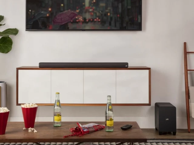 Barras de sonido Polk Signa para mejorar el audio de los partidos de fútbol